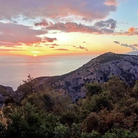 In Just 50 Mt From The Sea Apartament