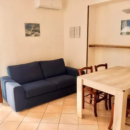 In Just 50 Mt From The Sea Apartament